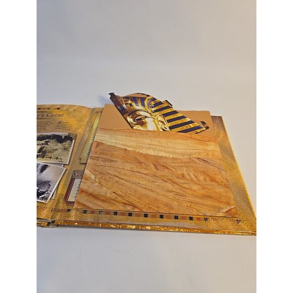Mommy's In Pyramids The Secret World Of Tutankhamun And The Pharaohs Pop Up - Picture 4 of 6